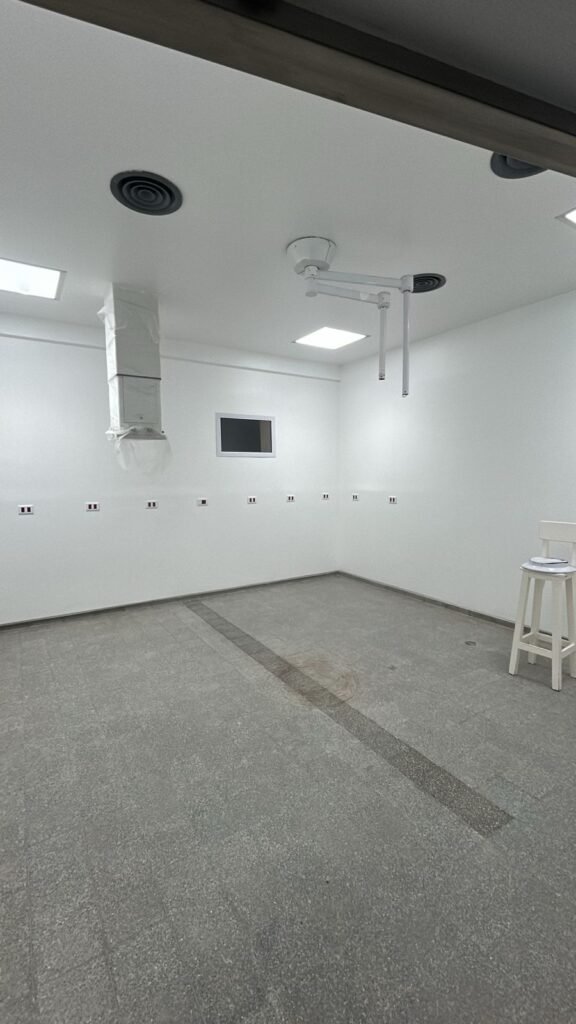 Cambio de cubierta del sector Anatomía Patológica, Hospital Oñativia, Salta
