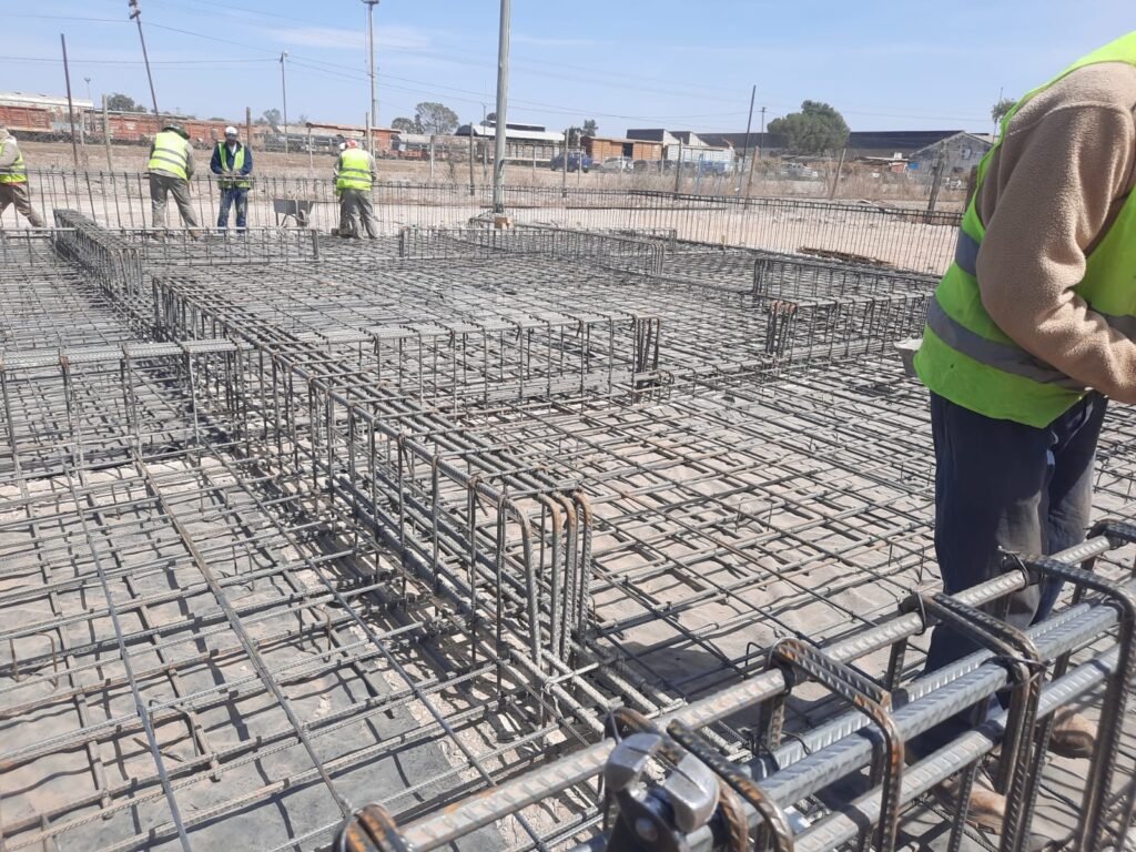 Obra de pavimentación municipal en Salta