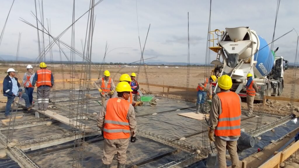 Obra vial y de pavimentación ejecutada por Soluciones Civiles en Salta